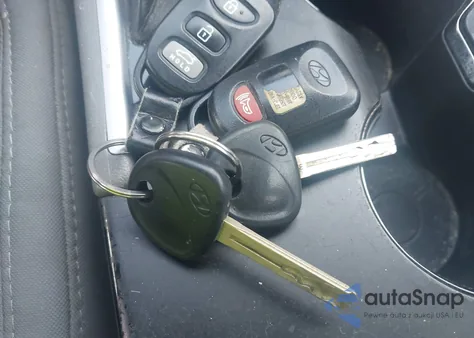 2011 Hyundai Sonata Gls z USA, uszkodzony, nr VIN 5NPEB4AC4BH026512